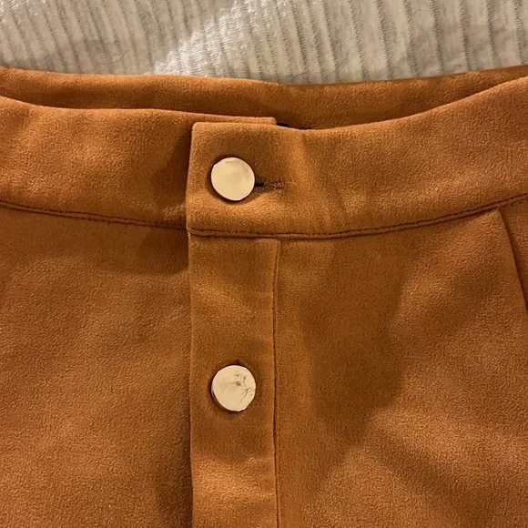 Burnt orange skirt - Picture 2 of 4